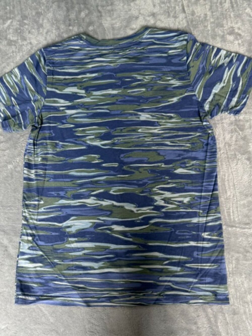 Adidas Boys L 14/16 Liquid Camo T Shirt Blue Green All Over Print Short Sleeve - Picture 4 of 7
